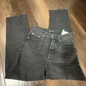 Zara Women’s Black Jeans